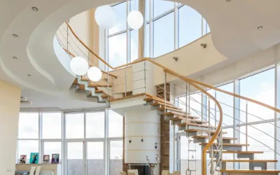 Tendances déco intérieur 2026 : faux-plafonds design, formes arrondies et éclairage intégré — ce que Platryo réalise déjà en Presqu’île Guérandaise